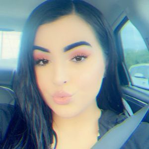 Meet your Posher, Shania